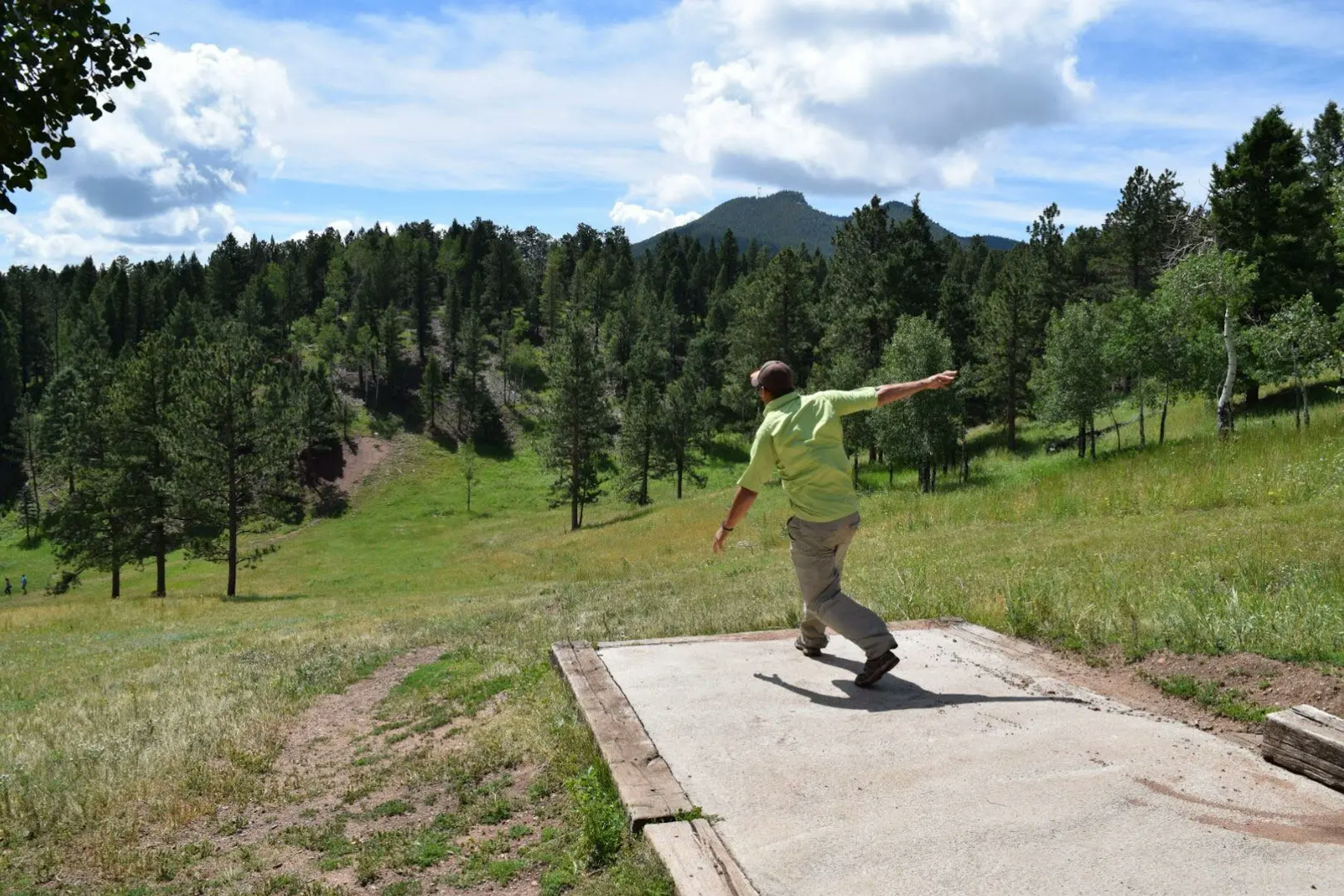 Disc-Golf-image